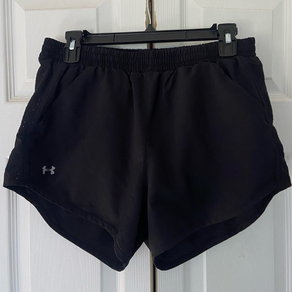 Under Armour Pants - Under Armour Black Shorts